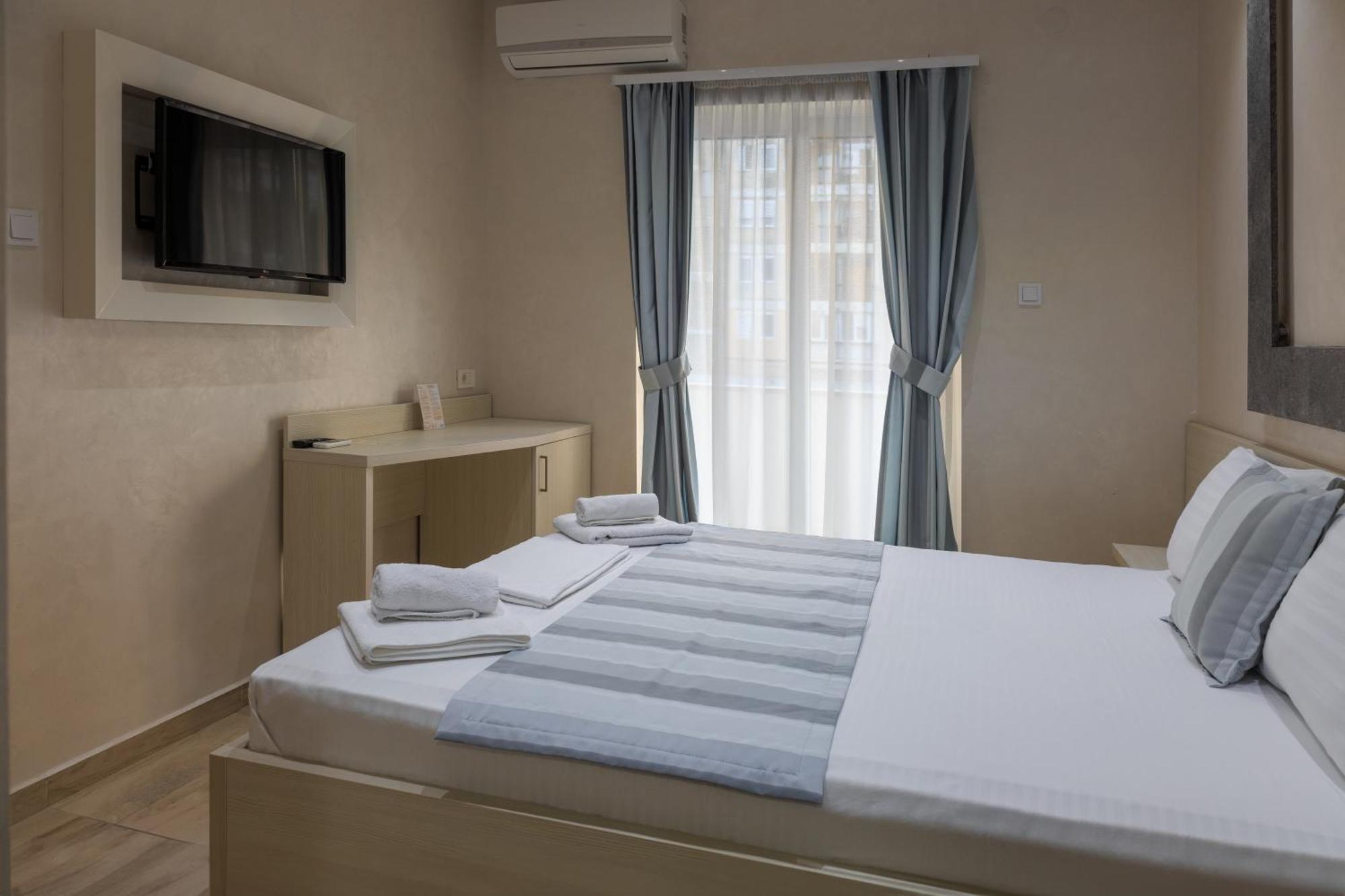 Hotel Maksim แฮร์เซ็ก-โนวี ภายนอก รูปภาพ